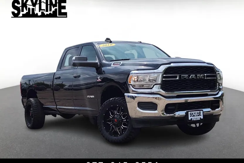2019 Ram 3500 Tradesman photo 1
