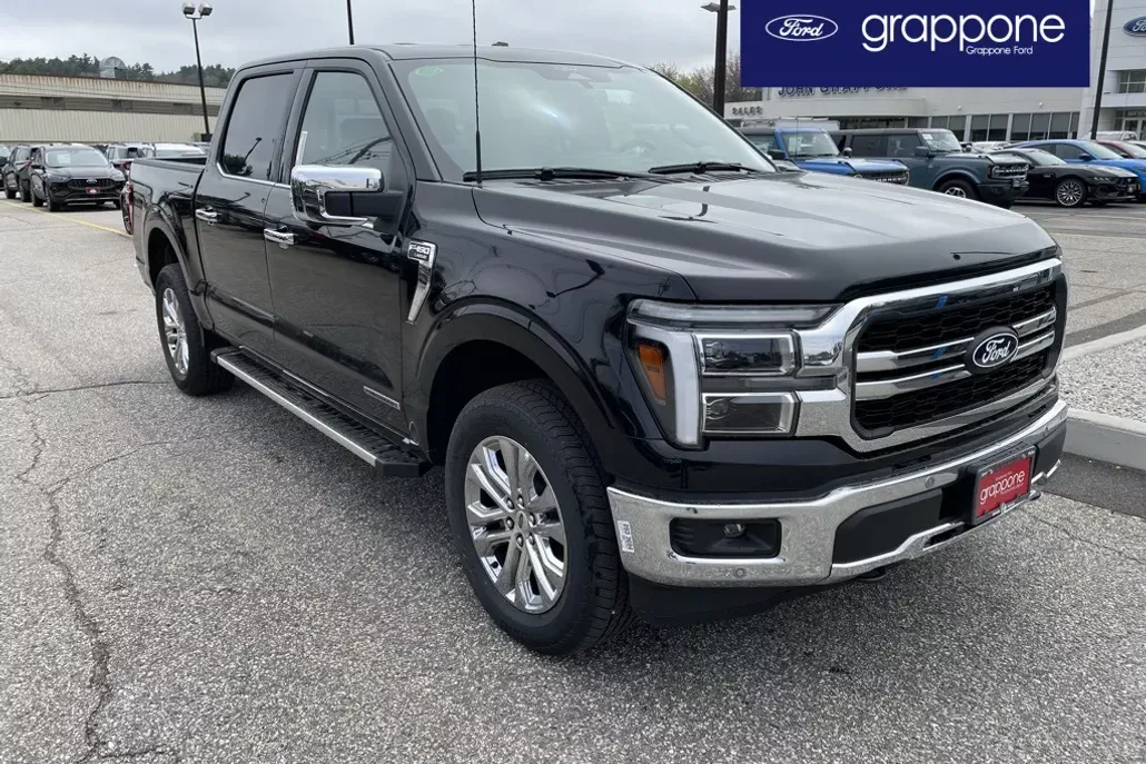 2025 Ford F-150 Lariat photo 1