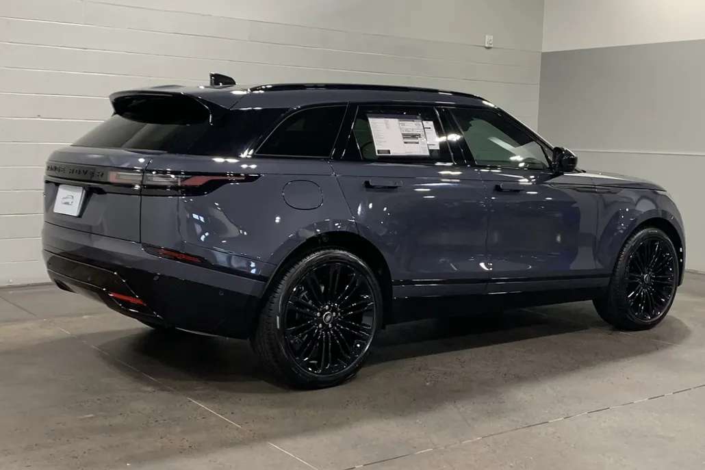 2026 Land Rover Range Rover Velar SE photo 1