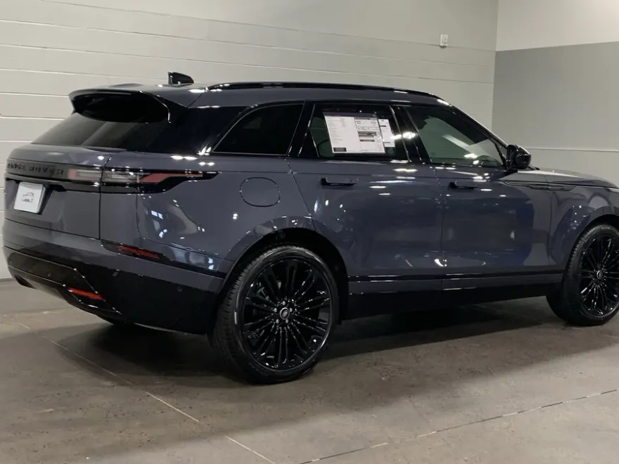 2026 Land Rover Range Rover Velar SE photo 1