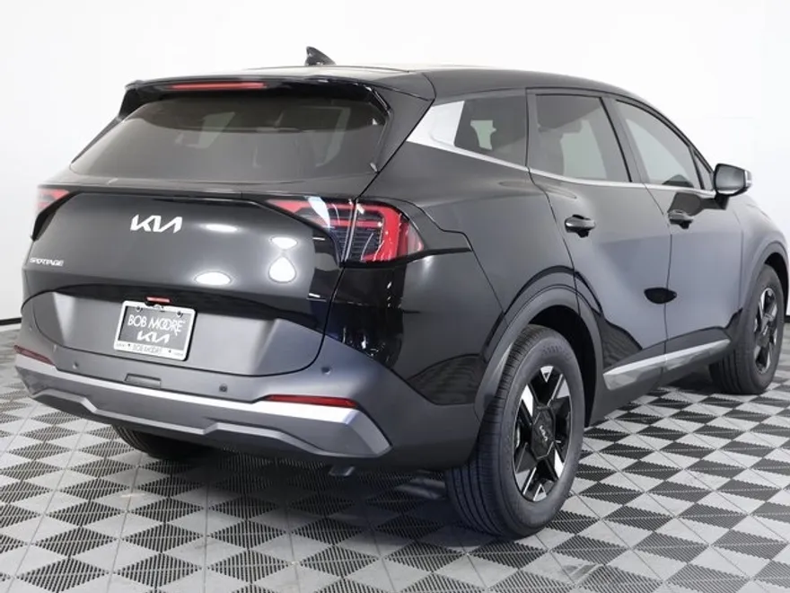 2026 Kia Sportage LX photo 1