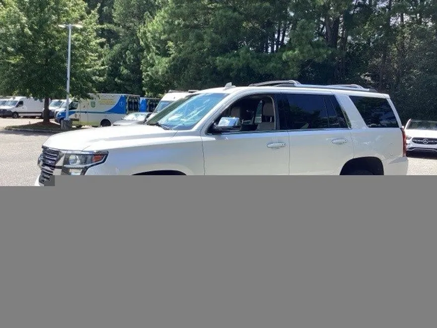2017 Chevrolet Tahoe Premier photo 1
