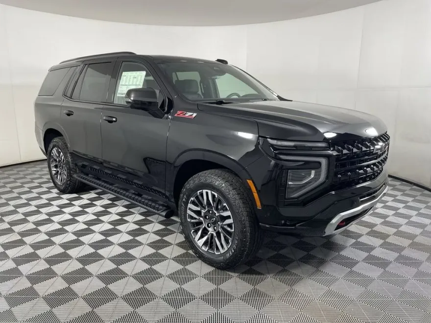 2026 Chevrolet Tahoe Z71 photo 1