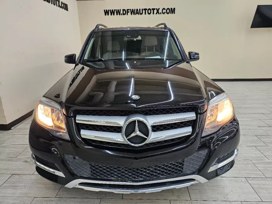 2015 Mercedes Benz GLK 350 photo 1