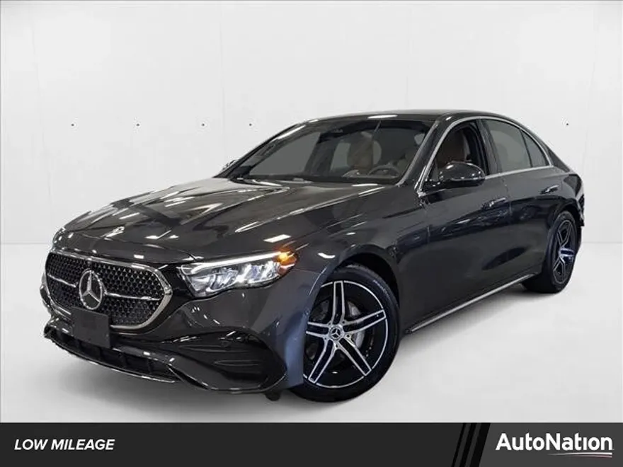 2025 Mercedes Benz E 350 4MATIC Sedan photo 1