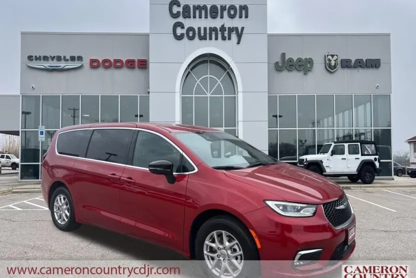 2025 Chrysler Pacifica photo 1