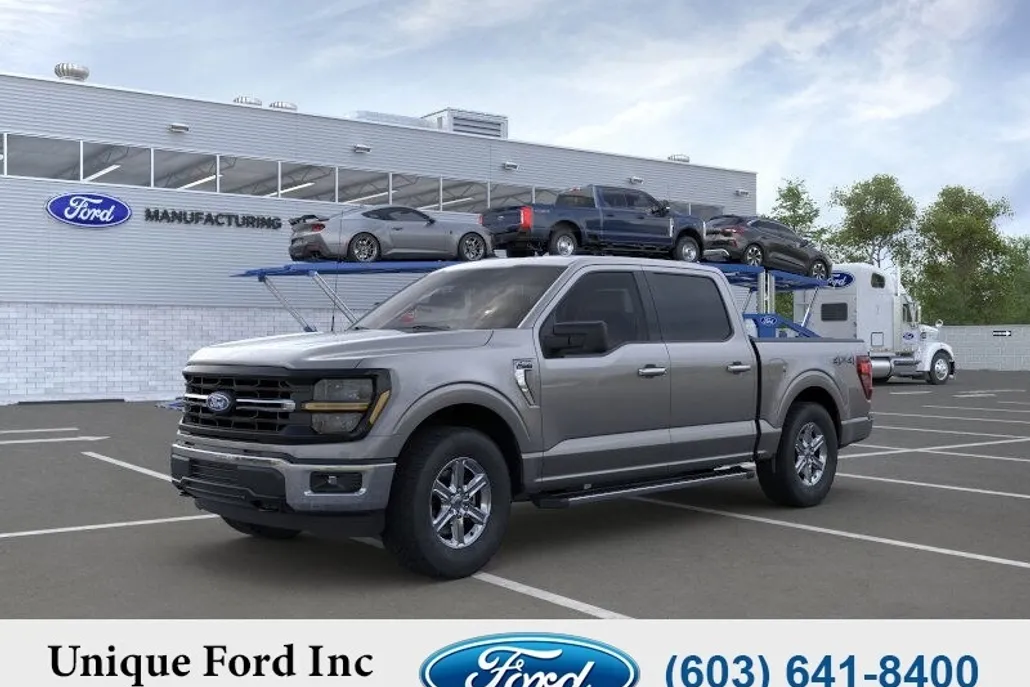 2025 Ford F-150 Lightning XLT photo 1