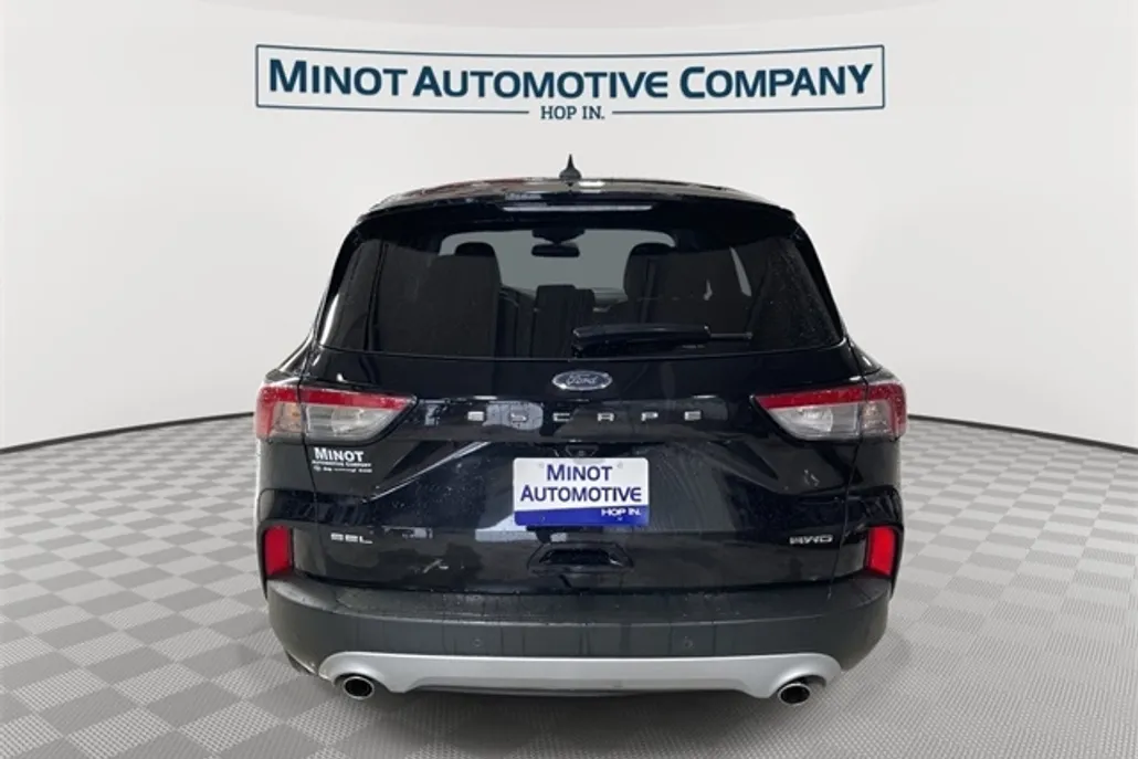 2022 Ford Escape SEL photo 1