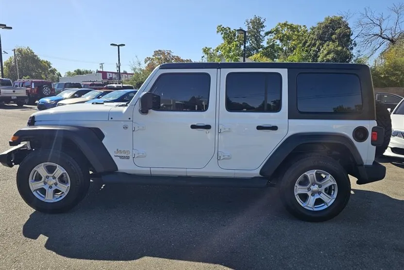 2020 Jeep Wrangler Unlimited Sport photo 1