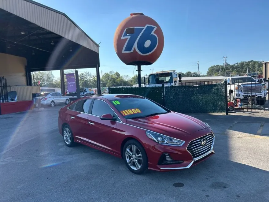 2018 Hyundai Sonata Sport photo 1