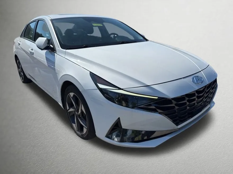 2023 Hyundai Elantra Limited photo 1