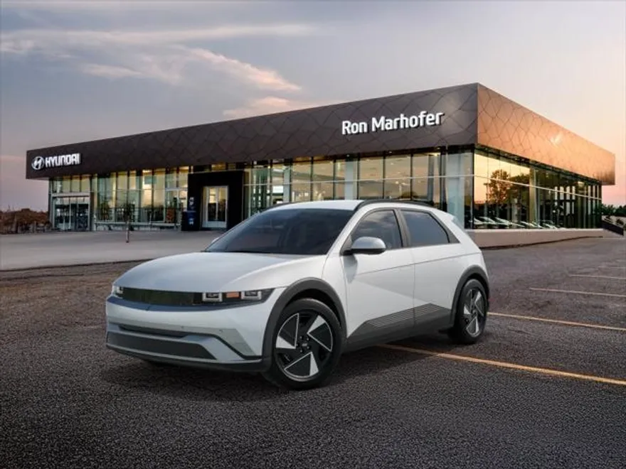 2025 Hyundai Ioniq 5 SEL photo 1