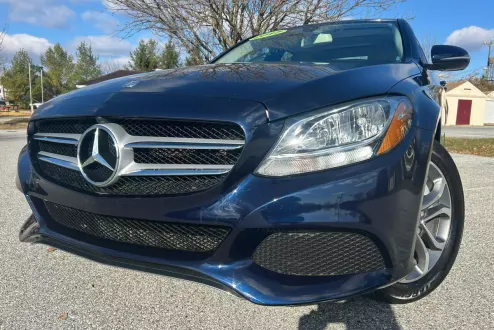 2017 Mercedes Benz C 300 4MATIC Sedan Luxury photo 2