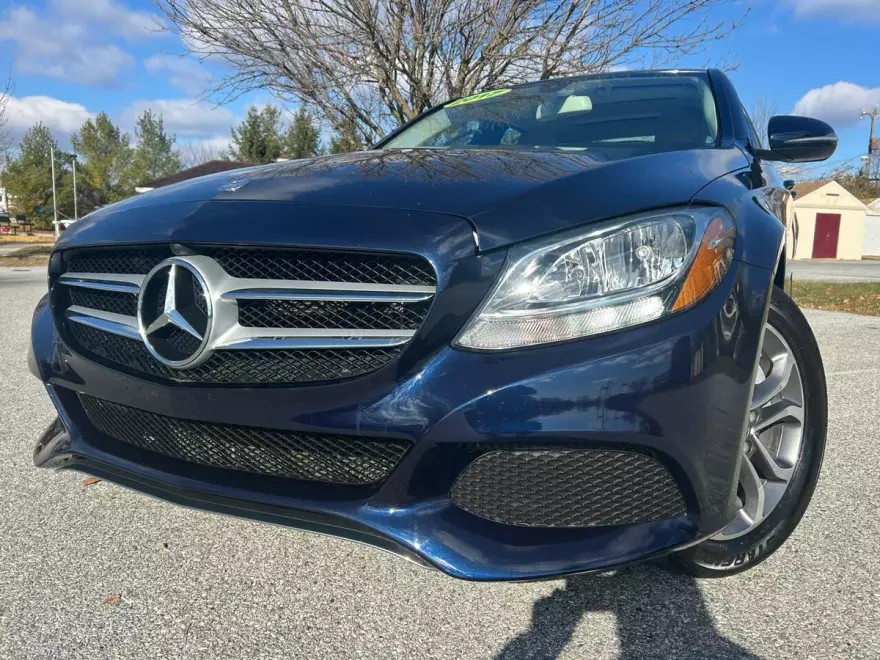 2017 Mercedes Benz C 300 4MATIC Sedan Luxury photo 2
