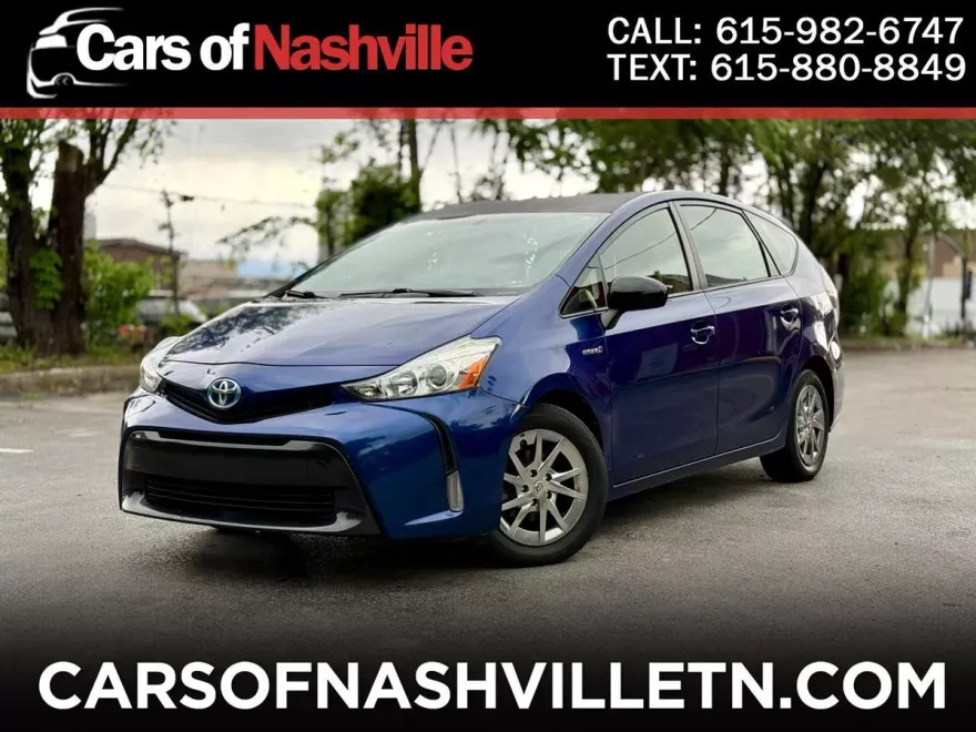 2016 Toyota Prius V Three photo 1