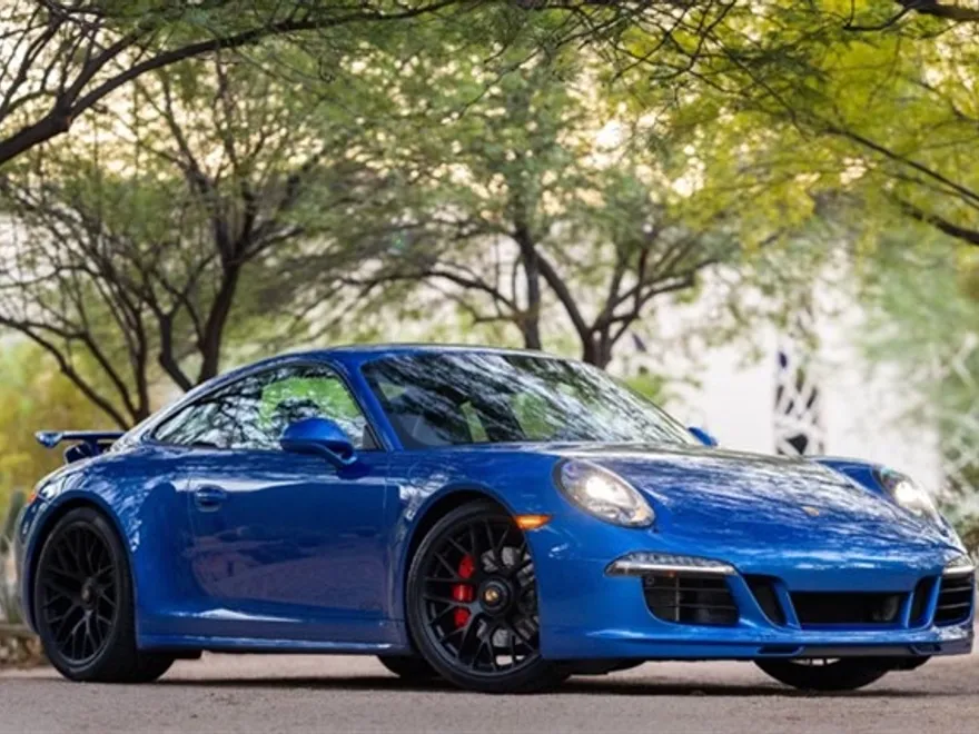 2016 Porsche 911 GTS photo 1