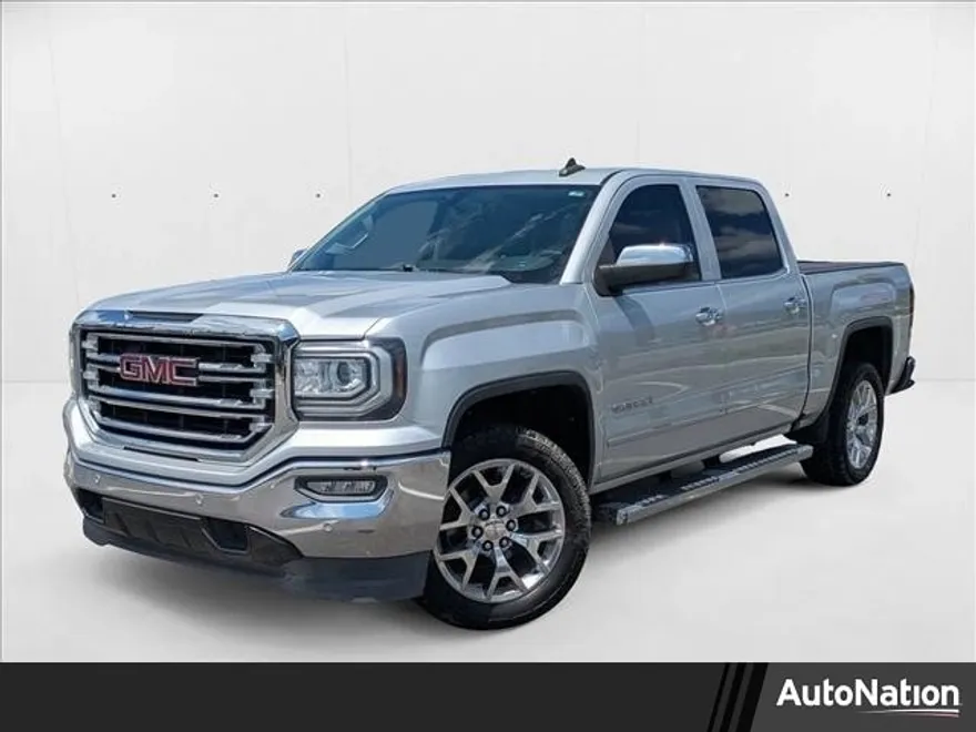 2017 Gmc Sierra 1500 SLT photo 1