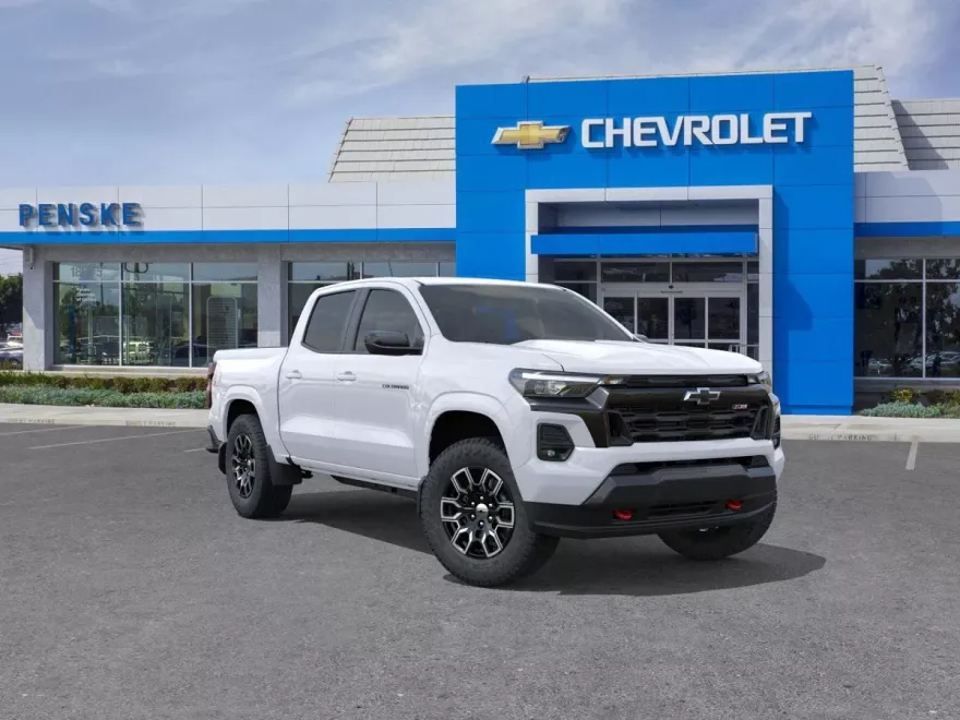 2025 Chevrolet Colorado Z71 photo 1