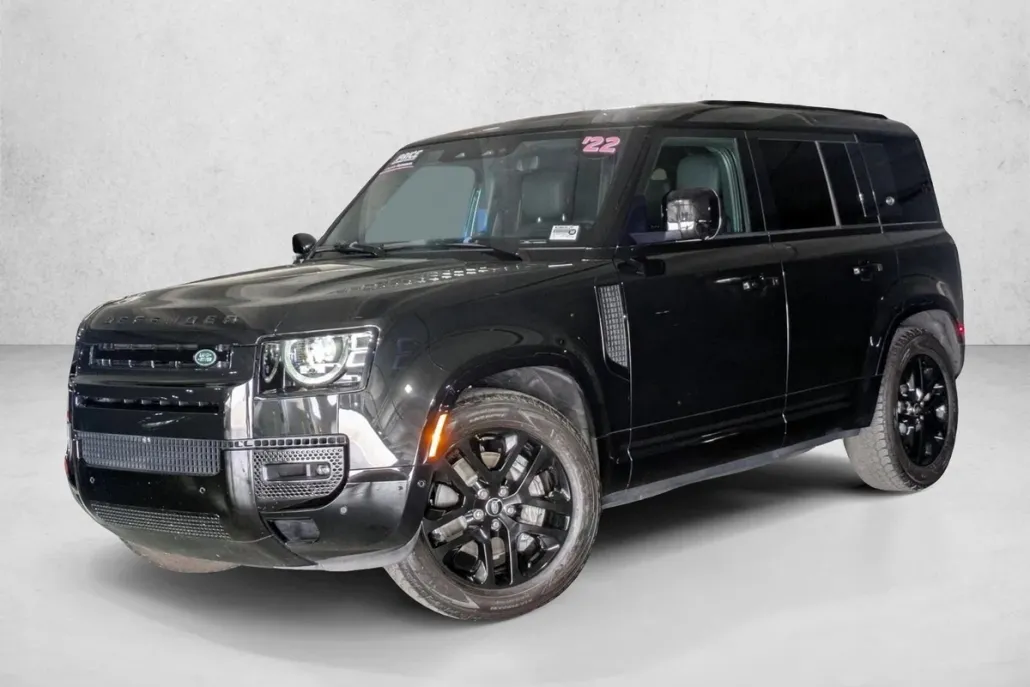2022 Land Rover Defender 110 XS Edition photo 1