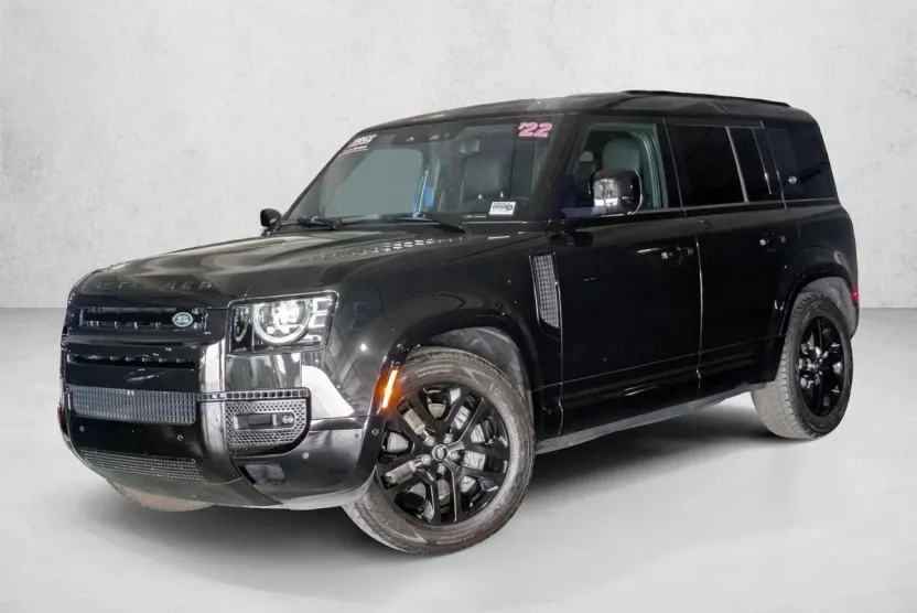 2022 Land Rover Defender 110 XS Edition photo 1