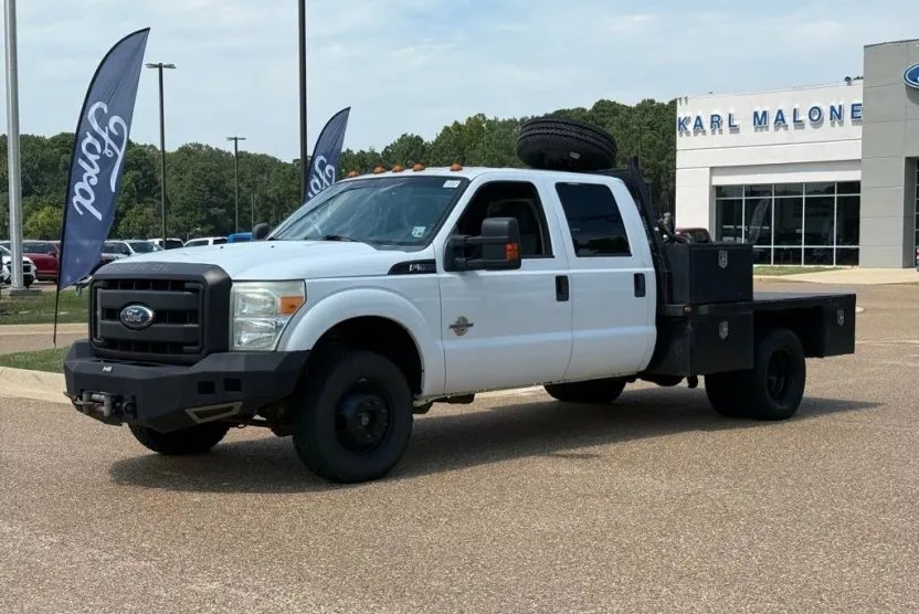 2011 Ford F-350 photo 1