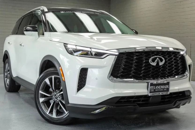 2023 Infiniti QX60 Luxe AWD photo 1