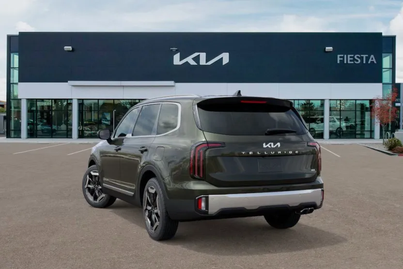 2025 Kia Telluride EX photo 1