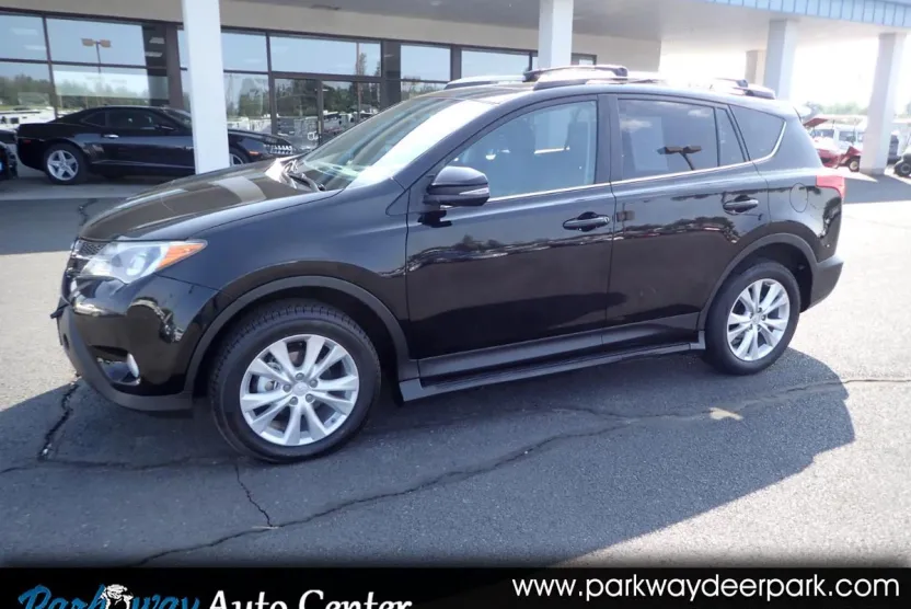 2014 Toyota RAV4 Limited photo 1