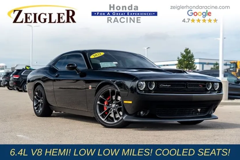 2021 Dodge Challenger R/T Scat Pack photo 1