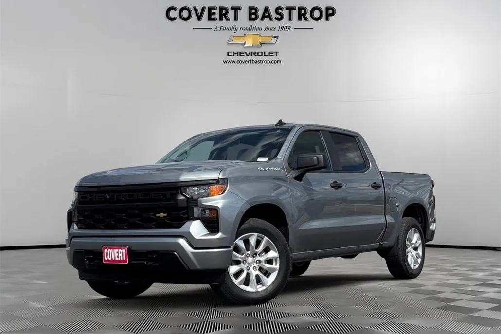 2025 Chevrolet Silverado 1500 Custom photo 1