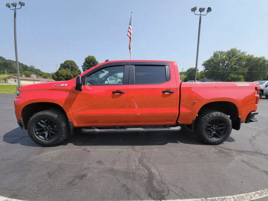 2022 Chevrolet Silverado 1500 LT Trail Boss photo 1