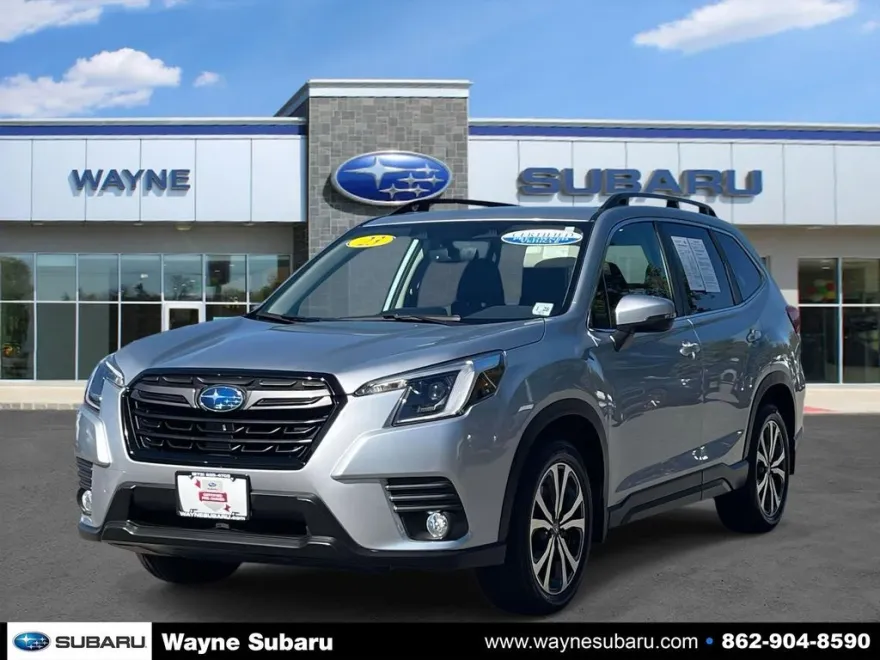 2023 Subaru Forester Limited photo 1