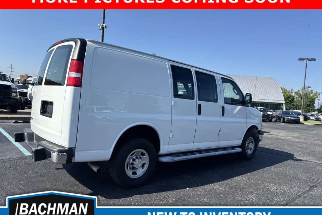 2023 Chevrolet Express 2500 Work Van Cargo photo 1
