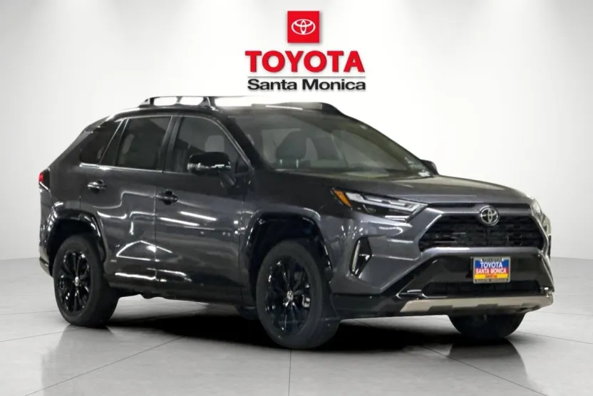 2025 Toyota RAV4 Hybrid XSE photo 1