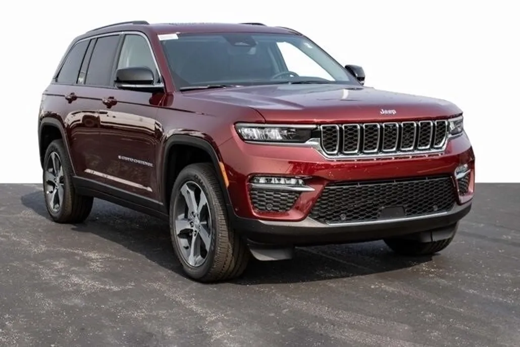2023 Jeep Cherokee 4xe Sport photo 1