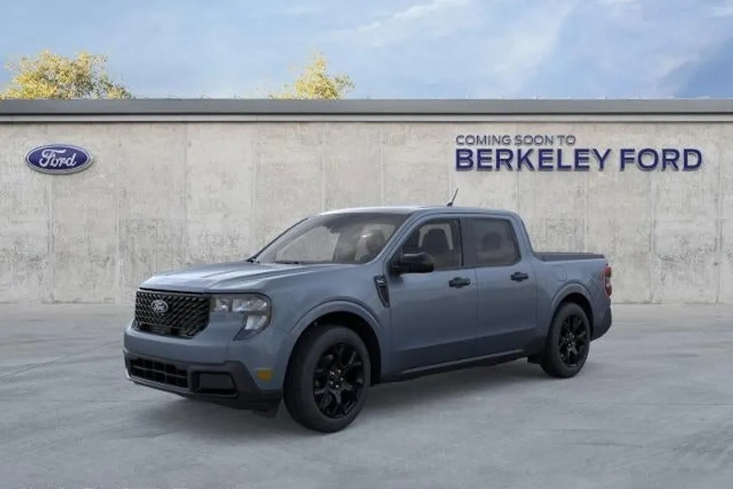 2025 Ford Maverick XLT photo 1