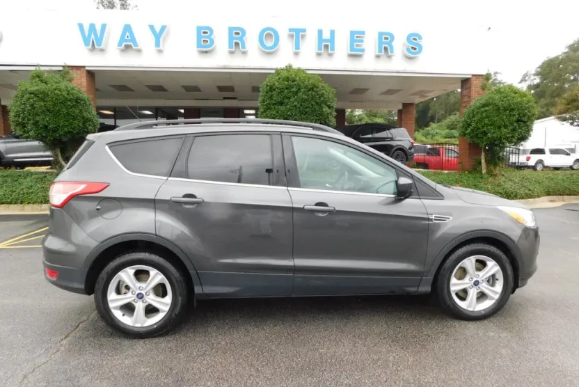 2016 Ford Escape SE photo 1