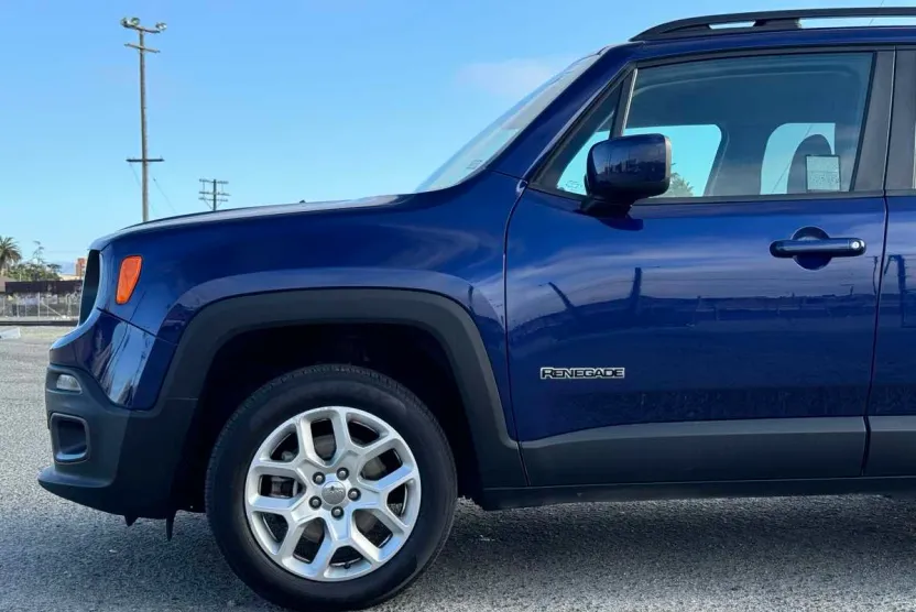 2018 Jeep Renegade Latitude North Edition photo 1