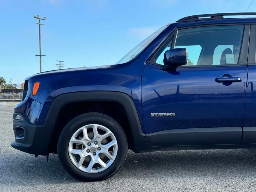 2018 Jeep Renegade Latitude North Edition photo 1