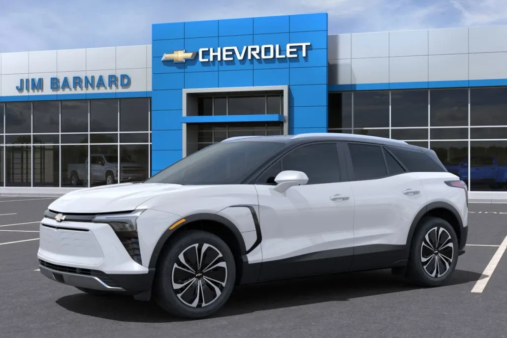 2025 Chevrolet Blazer photo 1