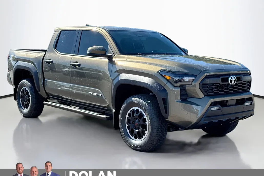 2025 Toyota Tacoma TRD Off-Road photo 1