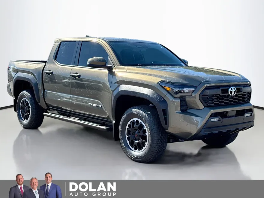 2025 Toyota Tacoma TRD Off-Road photo 1