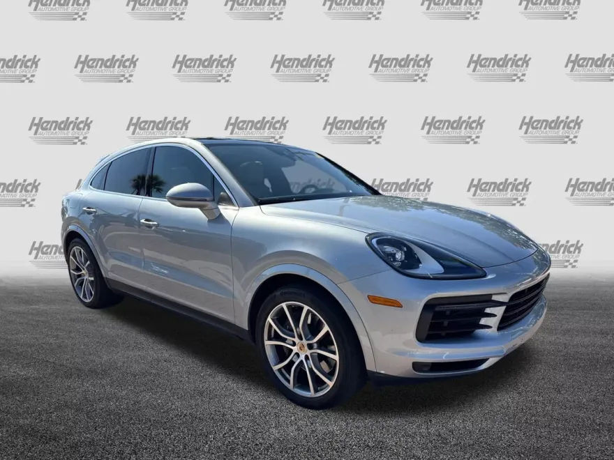 2022 Porsche Cayenne Coupe photo 1