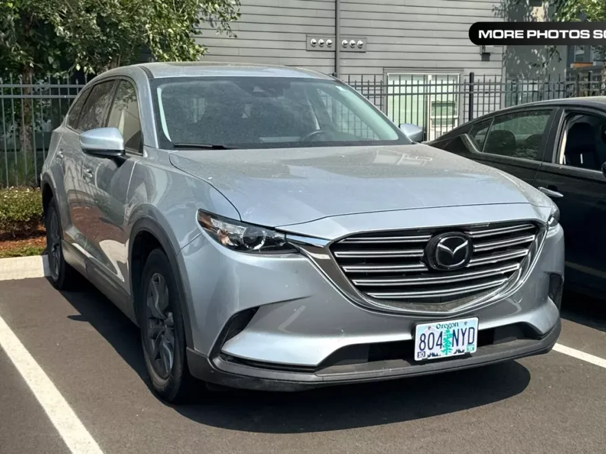 2023 Mazda CX-9 Touring photo 1