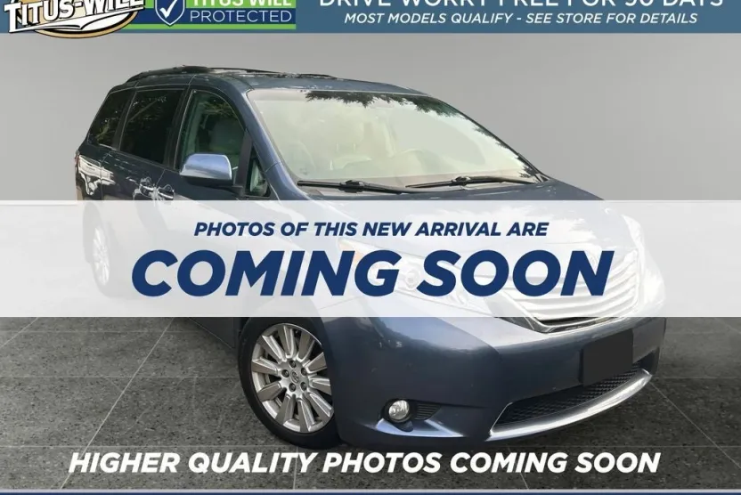 2017 Toyota Sienna Limited XLE Premium photo 1