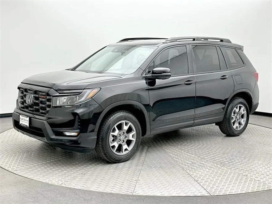 2023 Honda Passport TrailSport photo 1