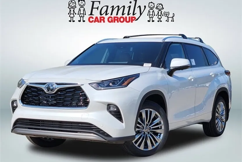 2025 Toyota Highlander XLE XSE Platinum Limited photo 1