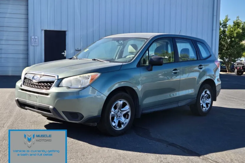 2014 Subaru Forester 2.5i photo 1