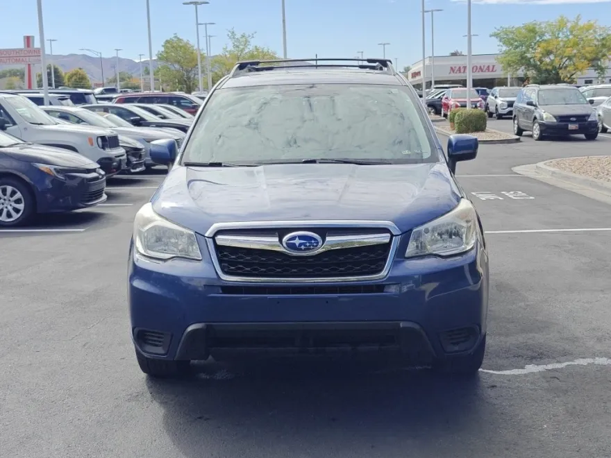 2014 Subaru Forester 2.5i Premium photo 1