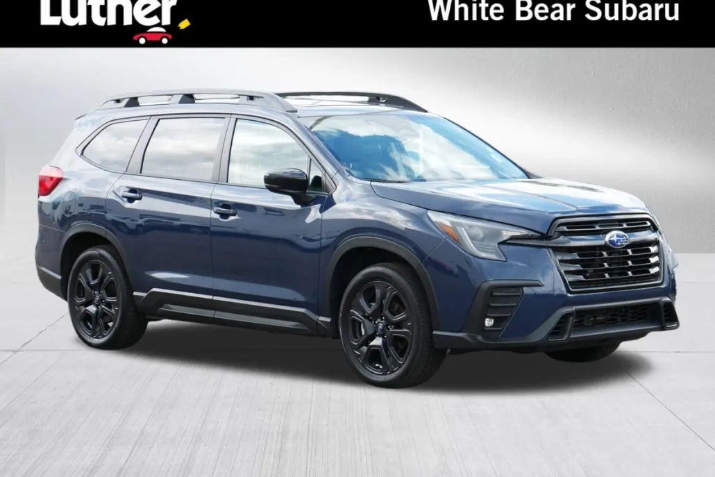 2024 Subaru Ascent Onyx Edition photo 1